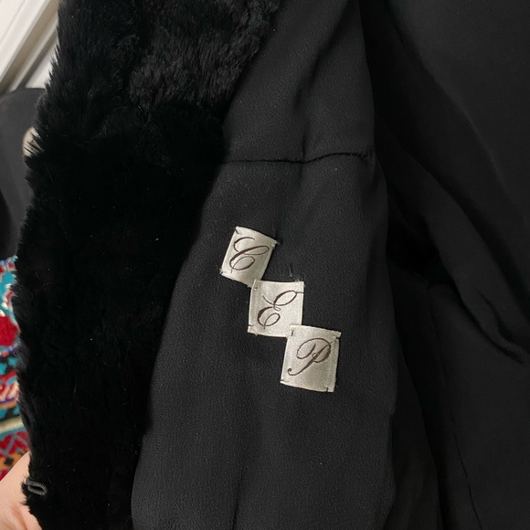 Gorgeous black furry mink coat - Picture 6 of 7